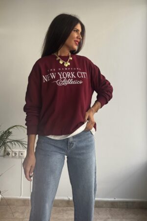 Sudadera burdeos letras