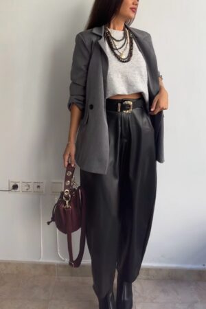 Pantalón efecto piel