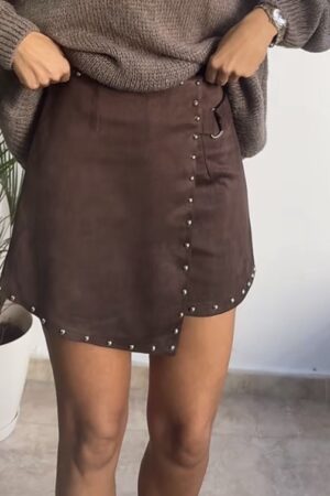 Falda/ pantalón antelina tachuelas