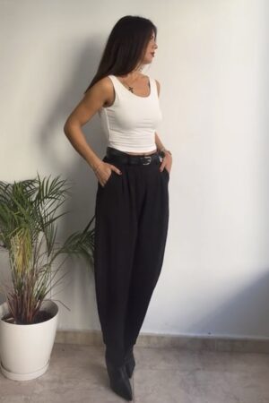 Pantalón baggy negro cinturón