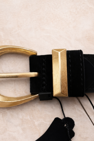 Cinturón negro Antelina