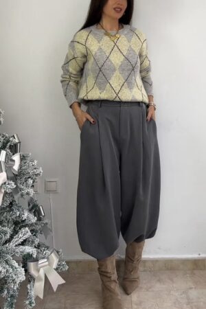 Pantalón ancho gris botón