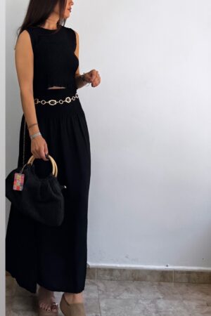 Falda y top cuerpo nido negro