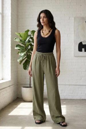 Pantalón tipo lino  verdoso