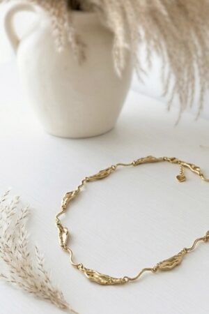 Collar