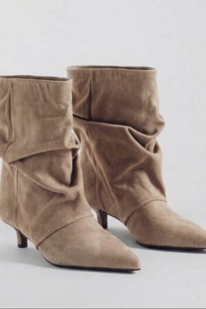 Botas de tacón bajo holgadas beige/taupe