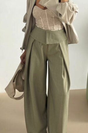 Pantalón verde cintura doblada